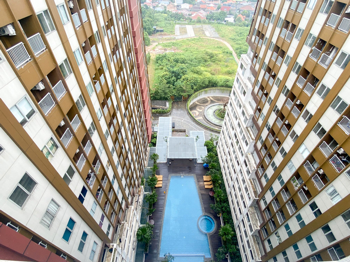 Exterior & Views 5, Well Furnished and Cozy Studio at Gateway Park LRT City Bekasi Apartment By Travelio, Bekasi