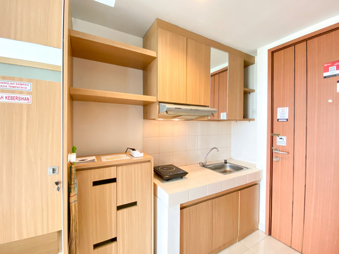 Others 2, Tidy and Comfortable Studio Apartment Margonda Residence 3 By Travelio, Depok