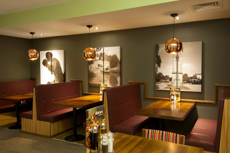 Food & Drinks 4, Premier Inn Leamington Spa Town Centre, Warwickshire