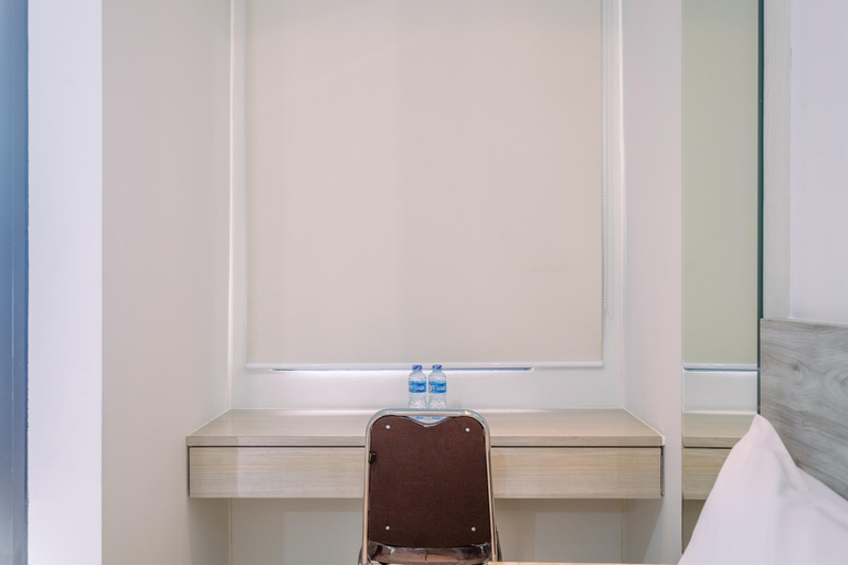 Others 5, Nice and Cozy Studio at Transpark Cibubur Apartment By Travelio, Depok