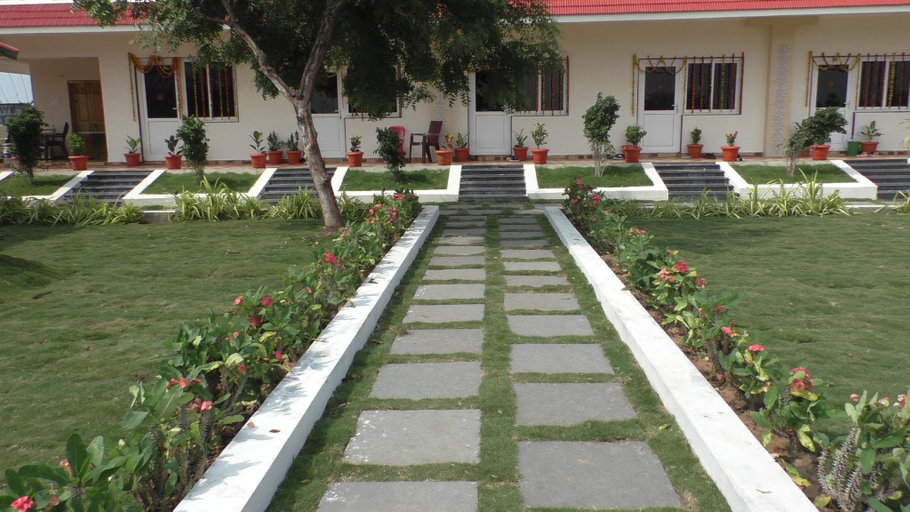 Others 4, Moonlight Beach Resort, Prakasam