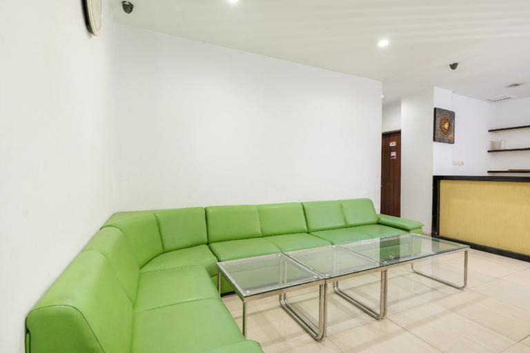 Public Area 5, Flagship 91863 Metro House, Surabaya