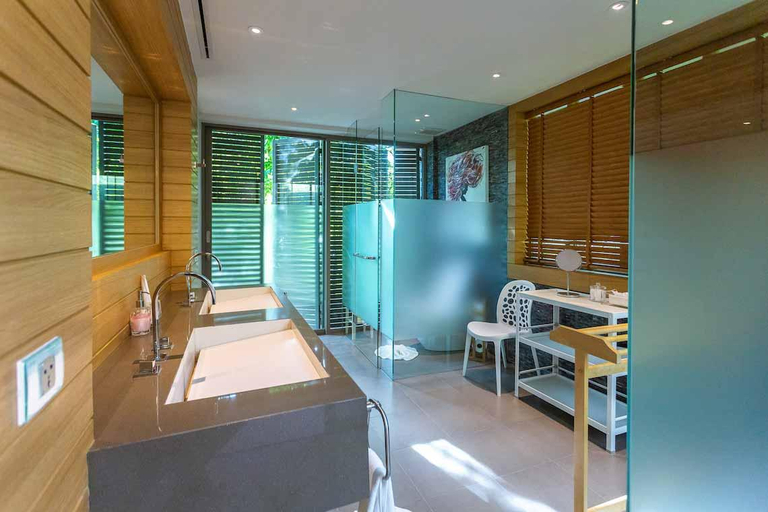 Bathroom 4, Luxury High Class 8BR Villa in Layan - VVPHU15.6, Pulau Phuket