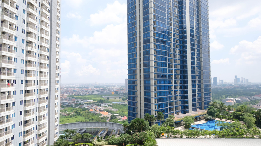 Exterior & Views, Good Studio Connected to Mall at Orchard Supermall Mansion Apartment By Travelio, Surabaya
