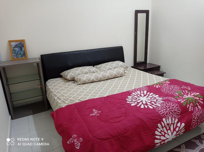 Bedroom 3, QQ Homestay, Tampin
