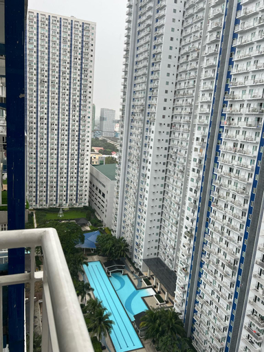 Stylish 1BR Condo Unit, Quezon City