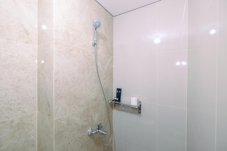 Bedroom 3, Nice and Cozy Studio at Transpark Cibubur Apartment By Travelio, Depok
