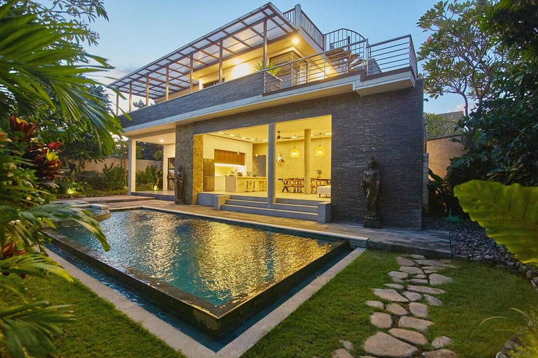 Sport & Beauty 1, Awesome 2BR Villa w/ Pool at Ketewel, Gianyar