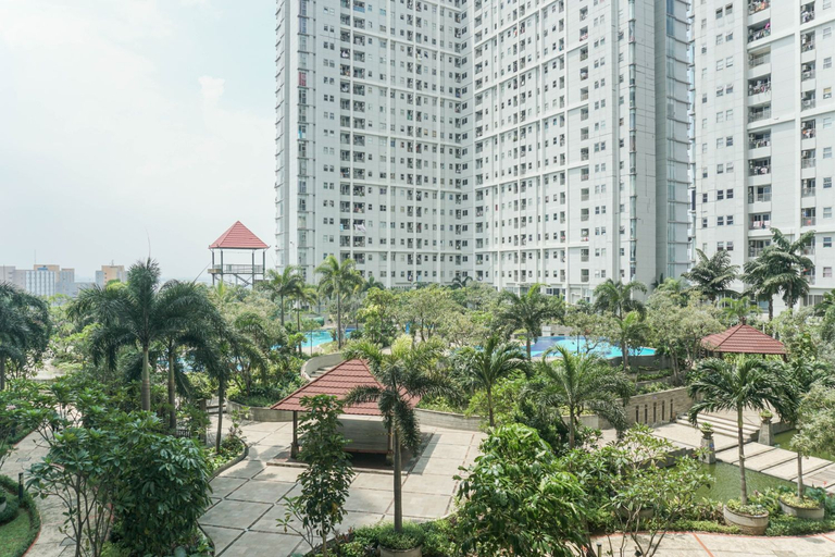 Others 3, Comfort 2BR at Seasons City Latumenten Apartment By Travelio, Jakarta Barat