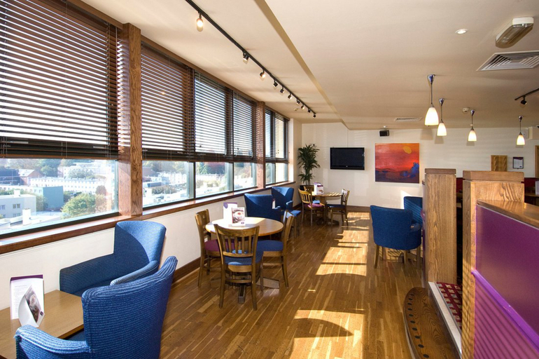 Food & Drinks 5, Premier Inn Southampton City Centre, Southampton