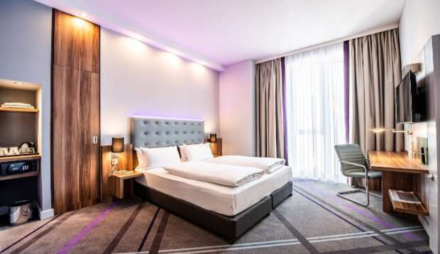 Bedroom 4, Premier Inn Heidelberg City Zentrum, Heidelberg
