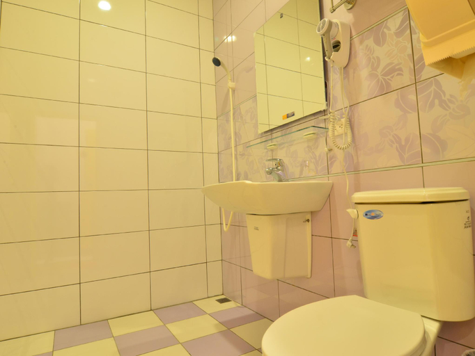 Bathroom 2, Kenting Star Inn 888, Pingtung