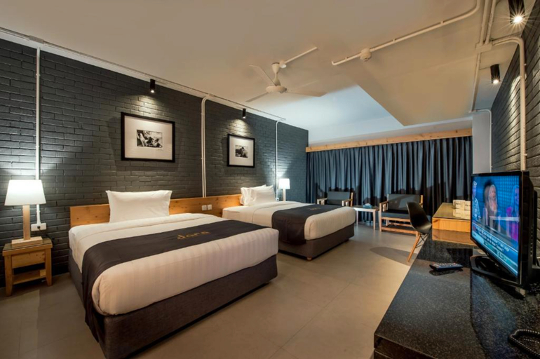 Bedroom 27