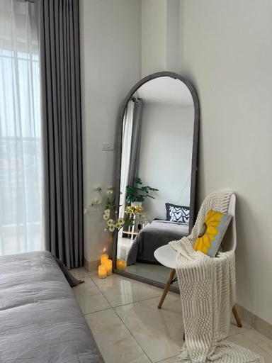 Kiss dating studio, Hạ Long