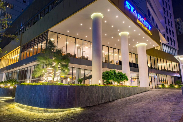 Seaview Apartment with Private Beach, Nha Trang