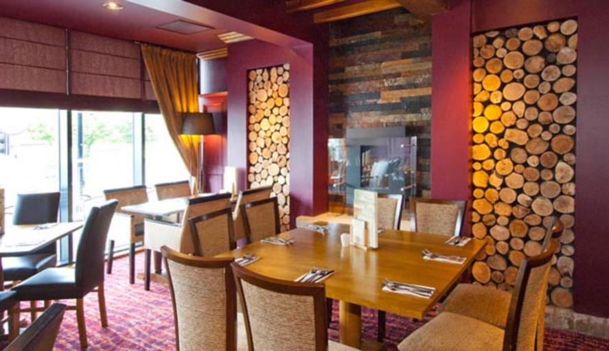 Food & Drinks 5, Premier Inn Newmarket, Suffolk