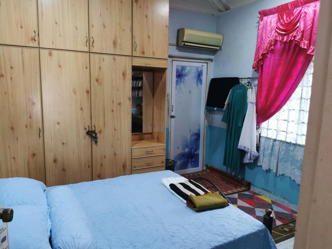 Bedroom 2, HOMESTAY TERATAK DeAR (PONTIAN), Pontian