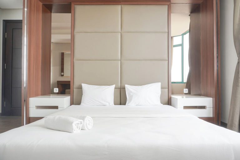 Bedroom 1, Comfort and Homey 3BR at Pesona Bahari Apartment By Travelio, Central Jakarta