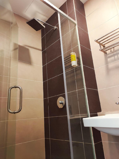 Bathroom 4, Legoland-HappyRainbow Suit@D'Pristine-8px lakeview, Johor Bahru