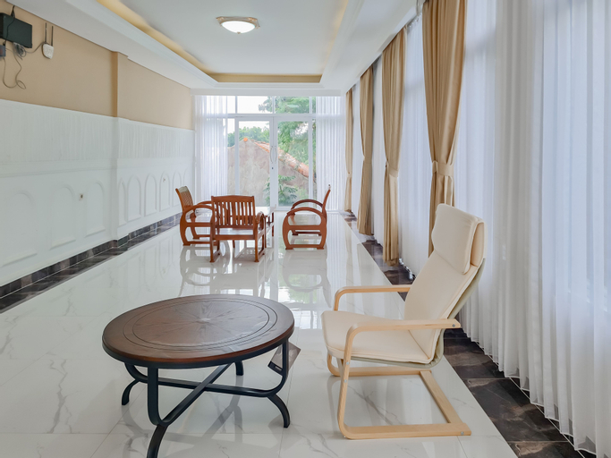 Others 3, Sans Hotel Grand Sabaraya Cikampek, Karawang