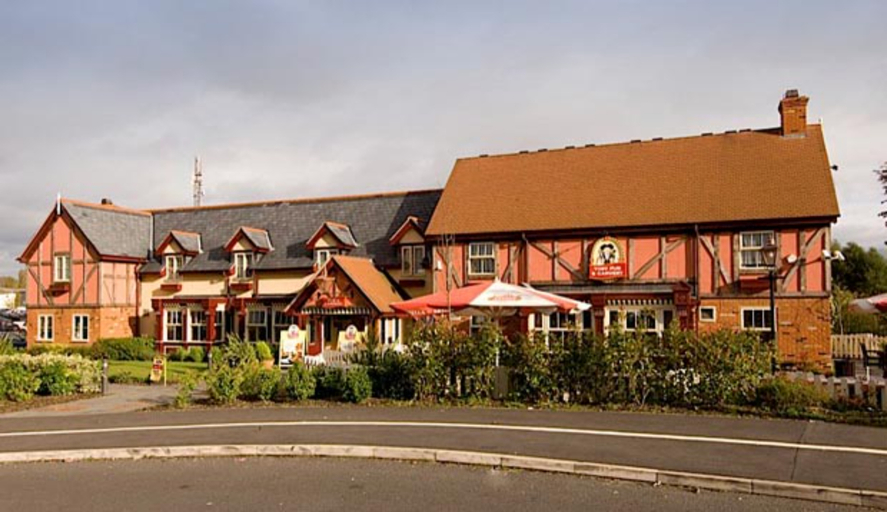 Exterior & Views 2, Premier Inn Warrington Central North, Warrington