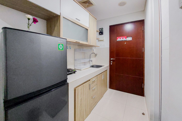 Others 5, Good Deal and Comfy Studio Apartment at Springwood Residence By Travelio, Tangerang