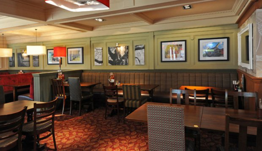 Food & Drinks 4, Premier Inn Southampton West, Hampshire