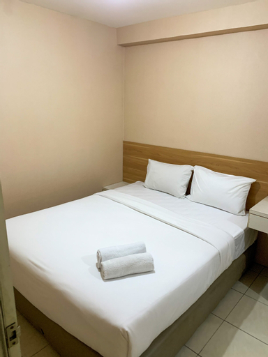 Bedroom 2, Cozy Living and Tidy 2BR Green Bay Pluit Apartment By Travelio, North Jakarta