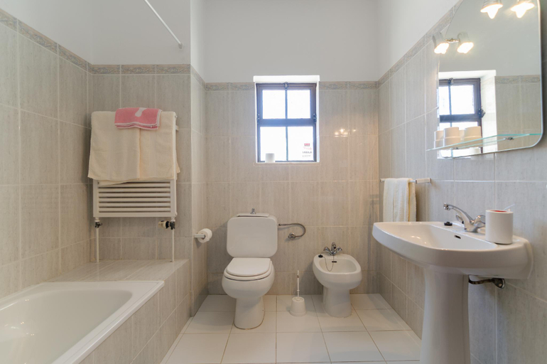 Bathroom 2, Villa Eucalipto with private pool, Lagoa