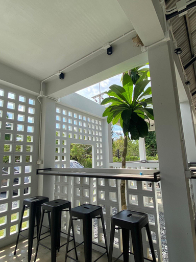 Food & Drinks 5, Blue Bay You Resort, Mueang Krabi