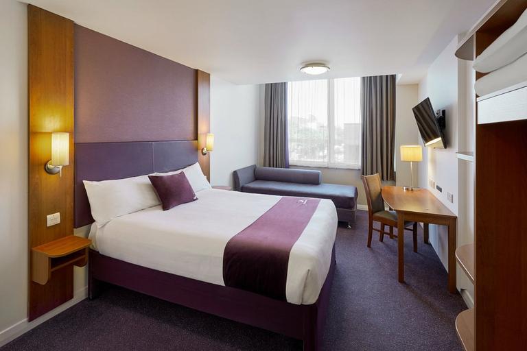 Bedroom 3, Premier Inn Harrogate South, North Yorkshire