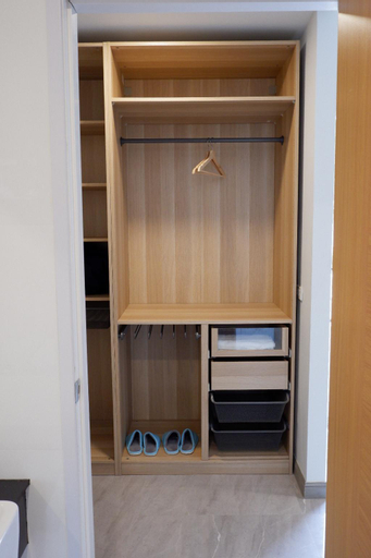 Others 4, C-Sky Private Beachfront House, Cha-Am