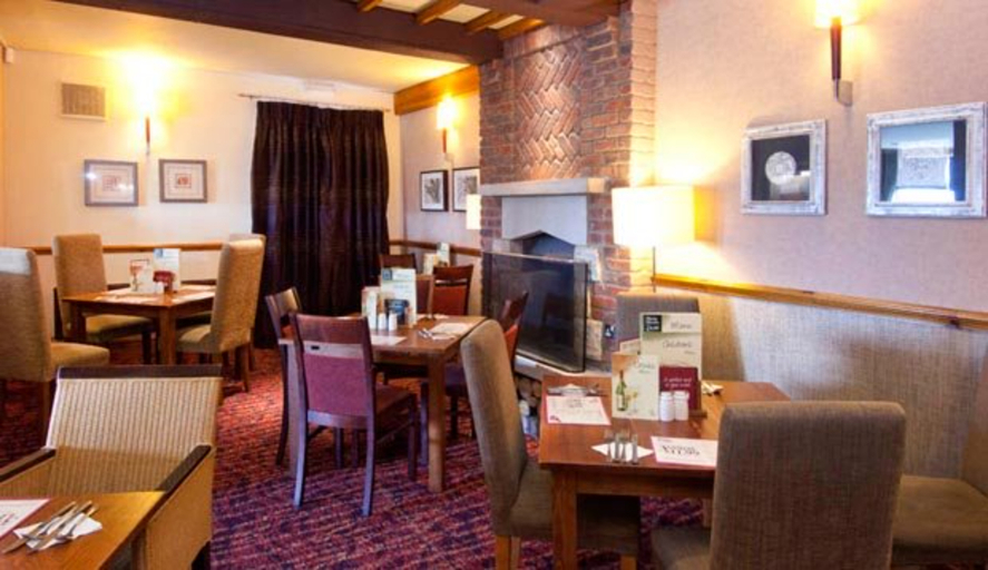 Food & Drinks 4, Premier Inn Poole Centre - Holes Bay, Poole