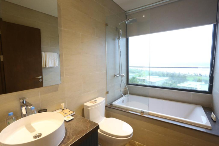 Bathroom 5, FLC Grand Hotel Quy Nhon, Qui Nhơn