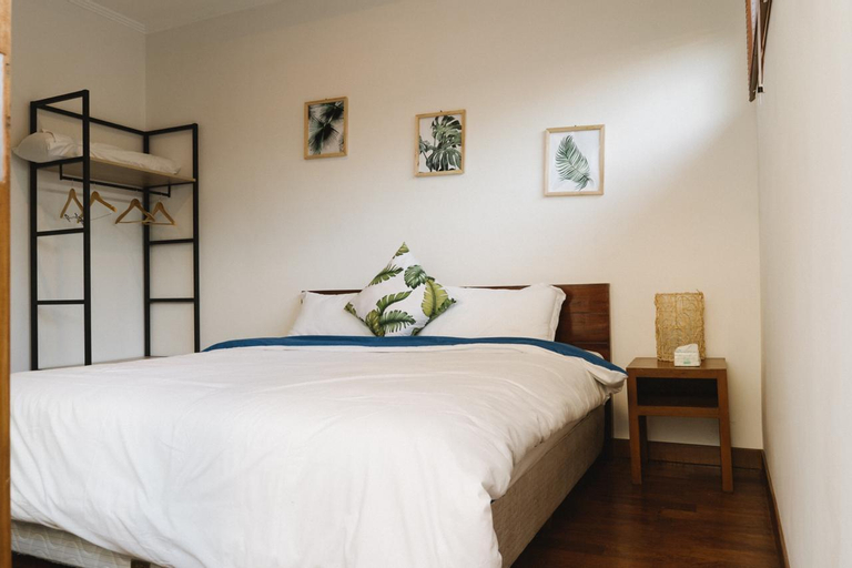 One comfortable studio with private jacuzzi!, Denpasar