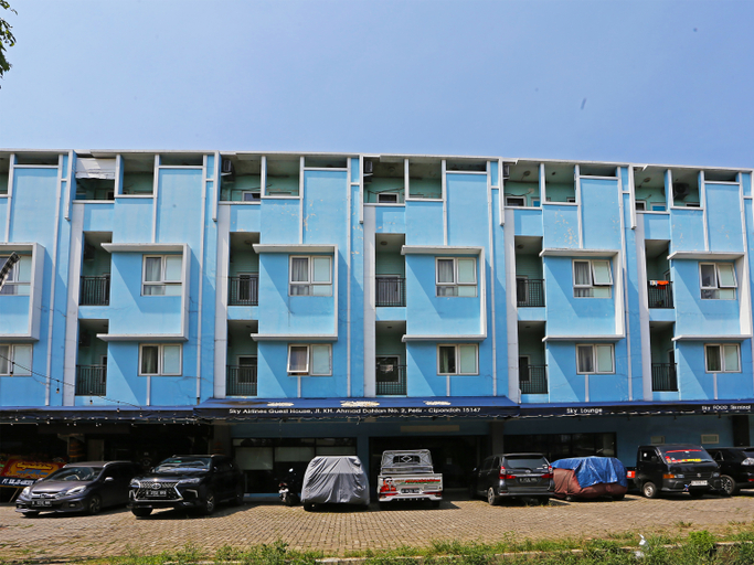 Exterior & Views 1, Capital O 92003 Sky Airlines Guesthouse, Tangerang