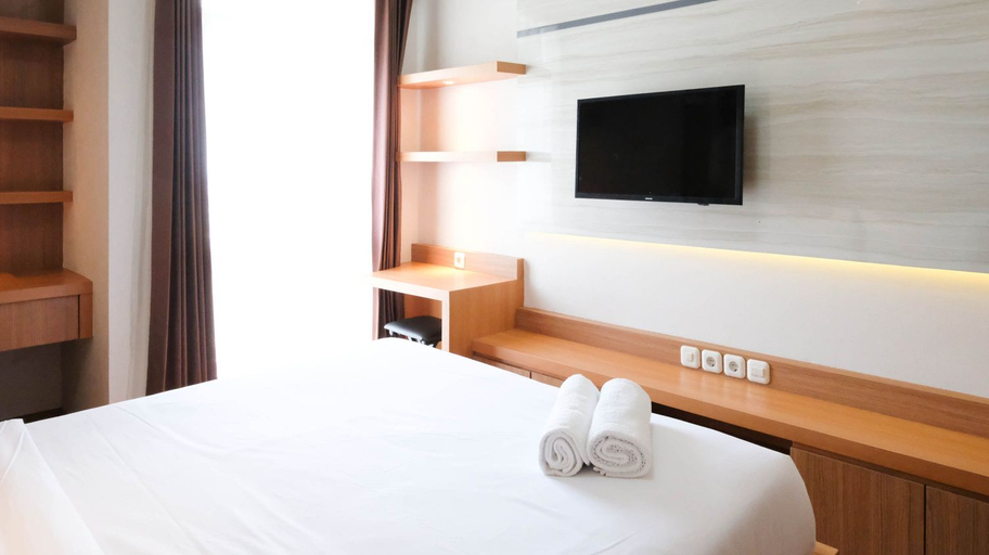 Bedroom 2, Cozy Living and Best Choice Studio at Bale Hinggil Apartment By Travelio, Surabaya