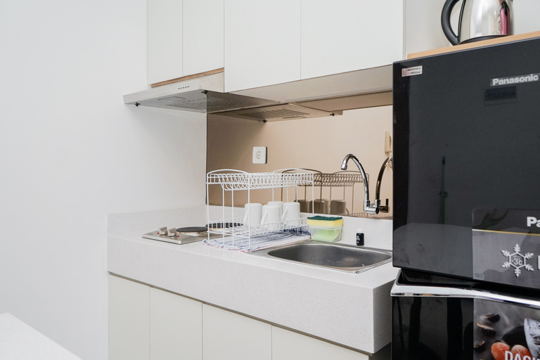 Others 4, Comfortable and Minimalist 2BR Roseville Apartment By Travelio, South Tangerang