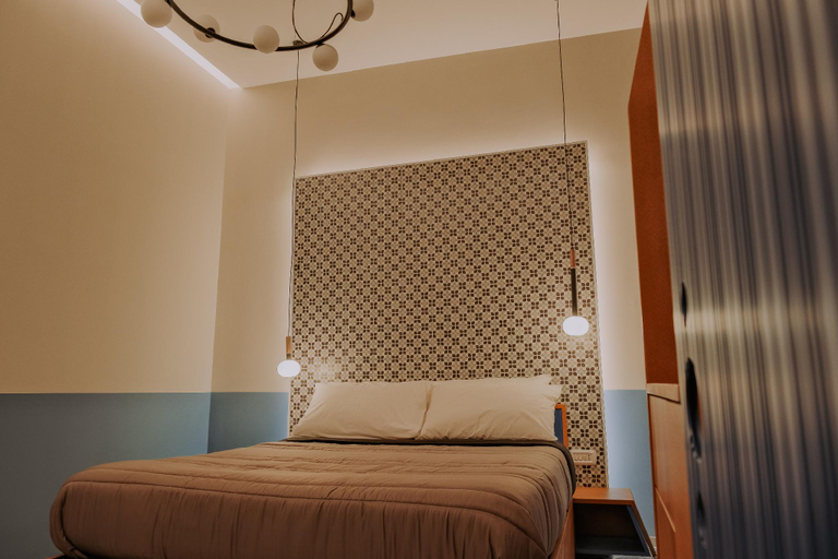 Bedroom 3, Occhi di Napoli, Napoli