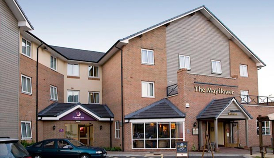 Exterior & Views 2, Premier Inn Harwich, Essex