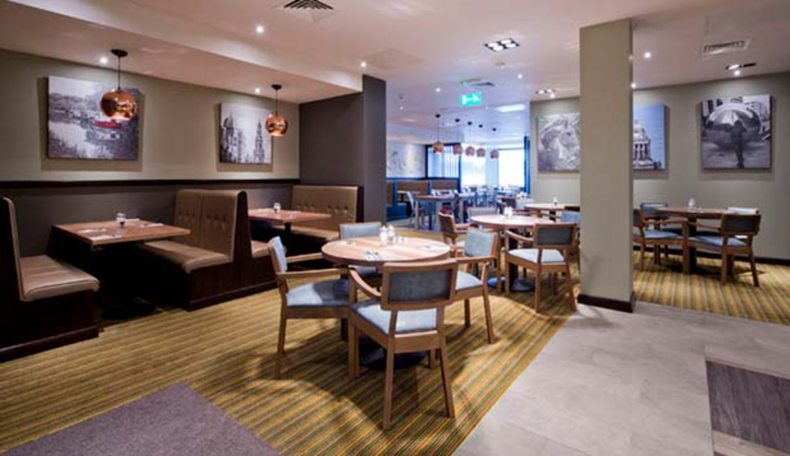 Food & Drinks 5, Premier Inn Leeds Cc - Whitehall Road, Leeds