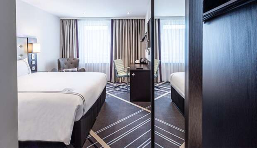Bedroom 5, Premier Inn Muenchen City - Zentrum, München
