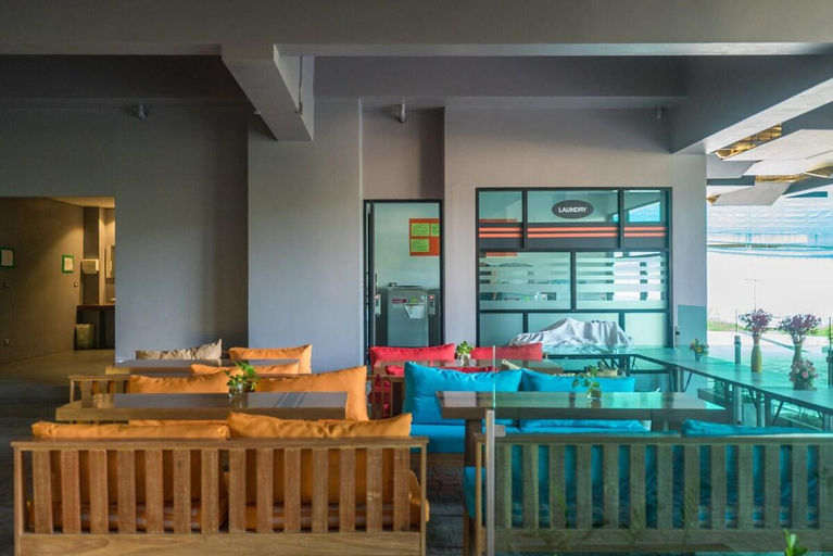 Food & Drinks 5, ET606 Patong sea view studio-quiet spot, pool, Phuket Island