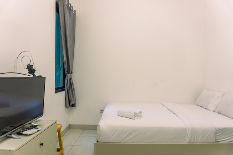 Bedroom 3, Cozy Stay Studio Apartment at Eco Home Residence By Travelio, Tangerang