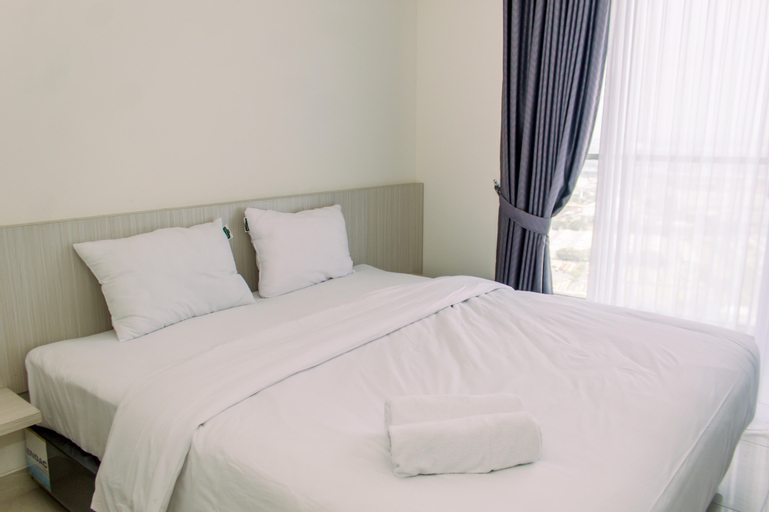 Cozy Living Studio Room at Sedayu City Suites Kelapa Gading Apartment By Travelio, East Jakarta