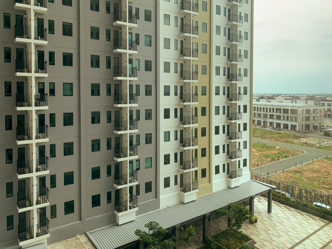 Exterior & Views, Nice and Modern 2BR at Osaka Riverview PIK 2 Apartment By Travelio, Tangerang