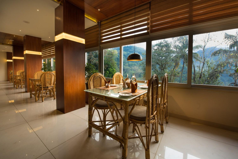 Food & Drinks 4, Trivers Resort Munnar, Idukki