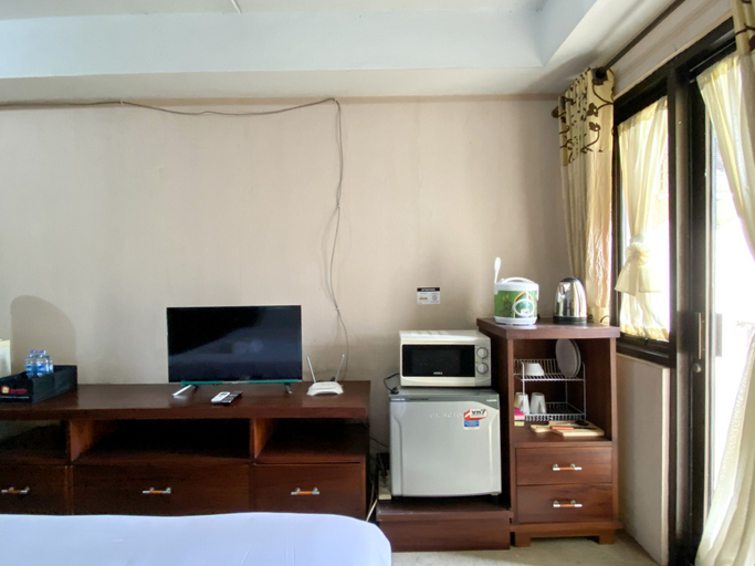 Others 4, Cozy Studio (No Kitchen) at 1st Floor Metropark Condominium Jababeka Apartment By Travelio, Cikarang