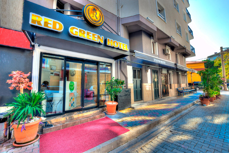 Others 5, Red Green , Karşıyaka