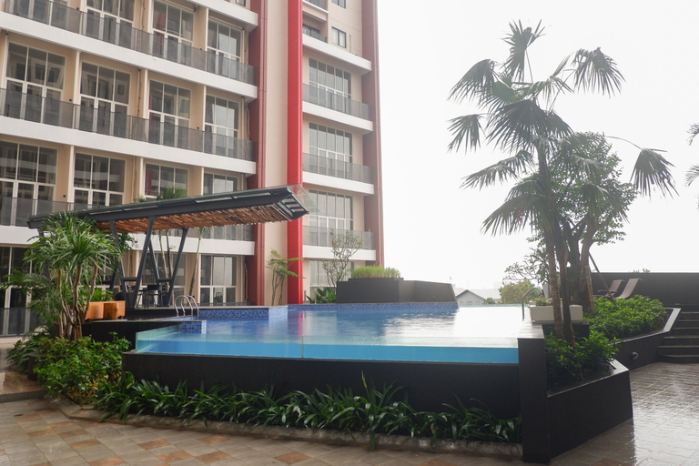 Sport & Beauty, Enchanting 1BR Apartment at Amega Crown Residence By Travelio, Surabaya